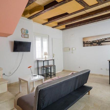 Rentalsevilla Feria Duplex Con Terraza Zewnętrze zdjęcie