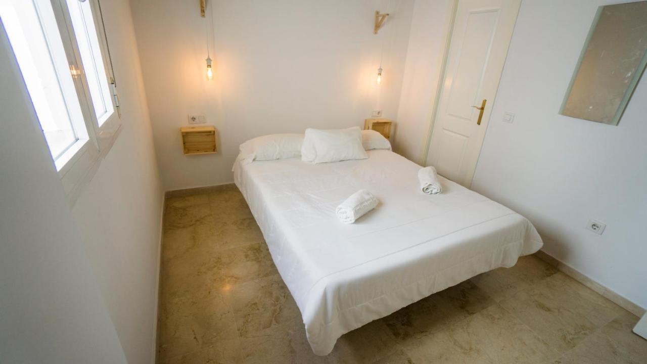 Rentalsevilla Feria Duplex Con Terraza Zewnętrze zdjęcie